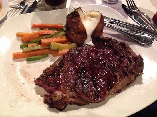 Pancho & Willy's Cantina